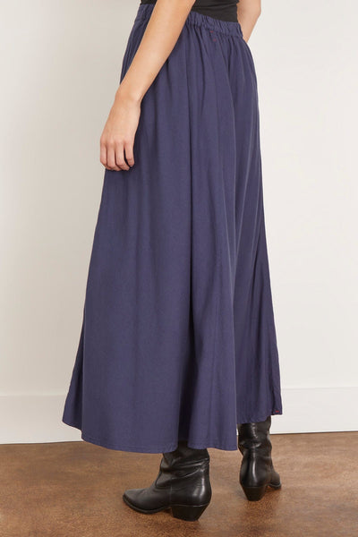 Xirena Skirts Stella Skirt in Navy