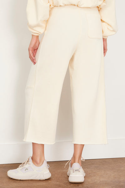 Cropped Pleated Sweatpant in Natural